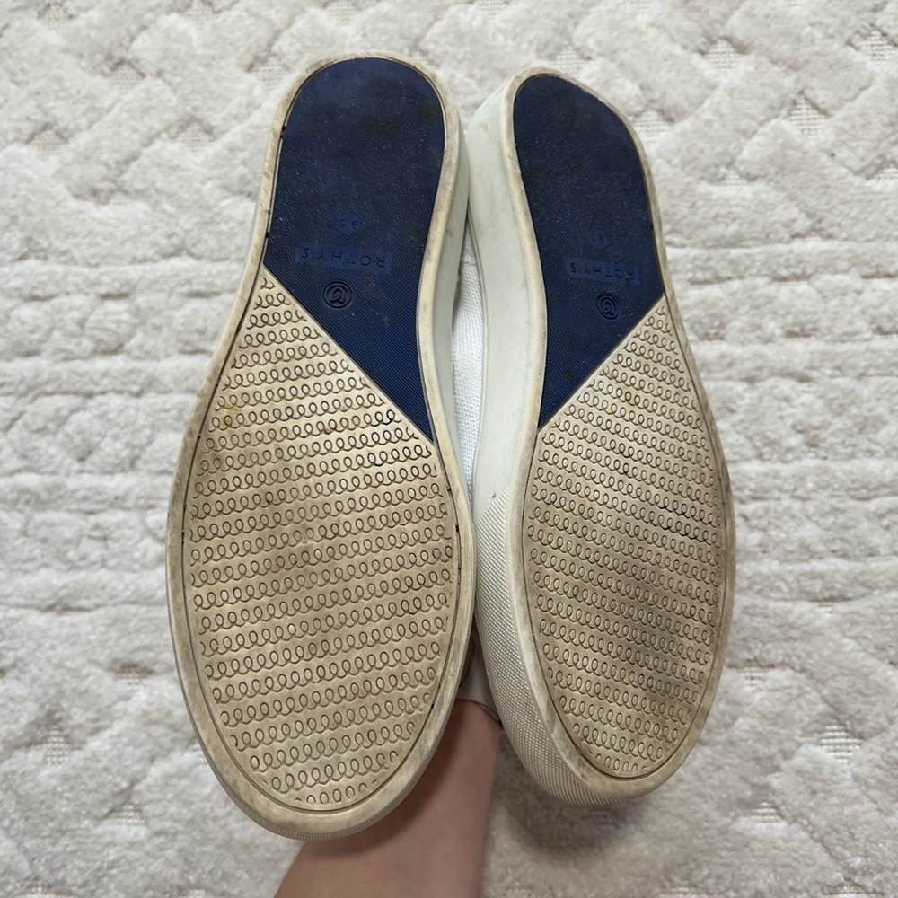 White Rothy’s sneakers 9.5 - Picture 2 of 3